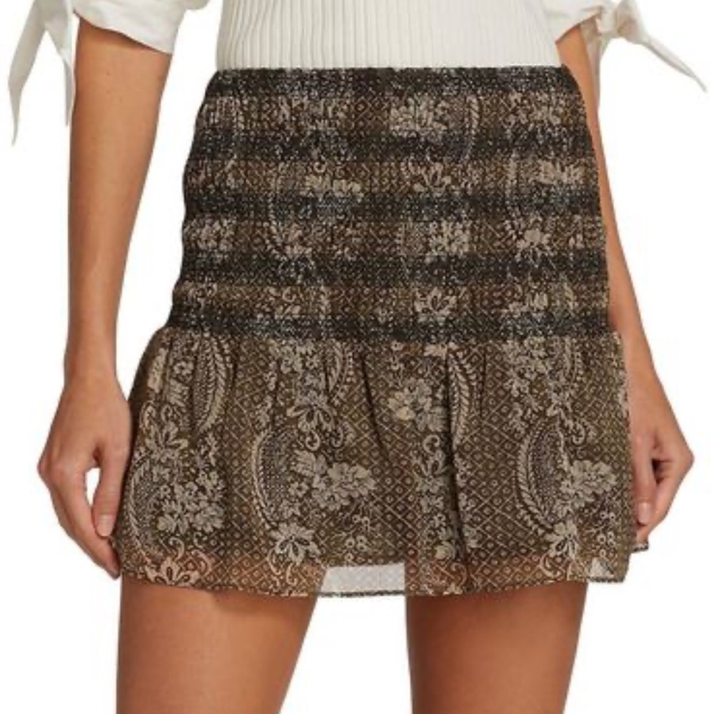 En Saison Teyana Smocked Mini Skirt